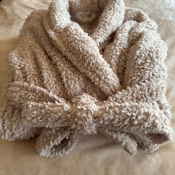 Pottery Barn Teddy Bear Knee Length Robe and Slippers Set Size Small - Picture 2 of 10